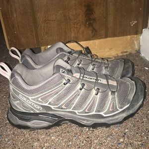 Women Salomon Hiking Shoes